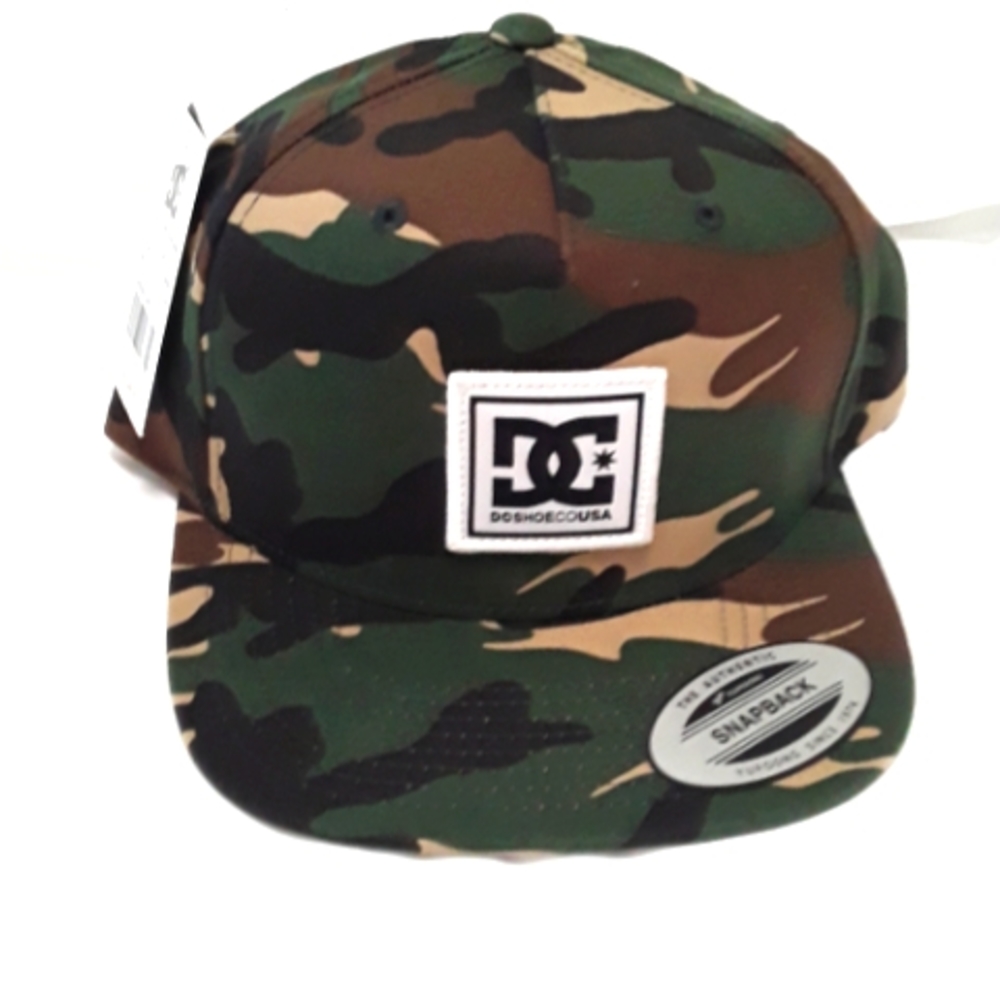 DC Camo Camouflage Snapback Hat NWT